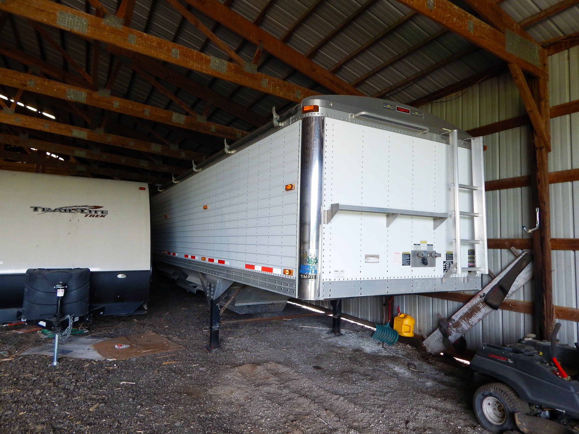 Property photo 17 - FARM EQUIPMENT AUCTION IN ST. JOSEPH COUNTY, INDIANA